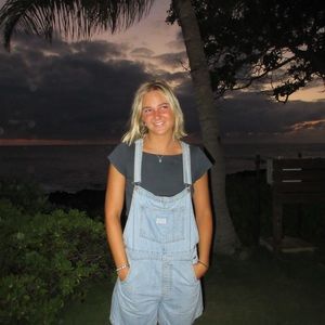 Meet your Posher, Hailey